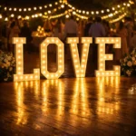 Leuchtbuchstaben mieten LOVE
